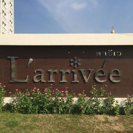 Larrivee Hotel Bangbo Kültér fotó